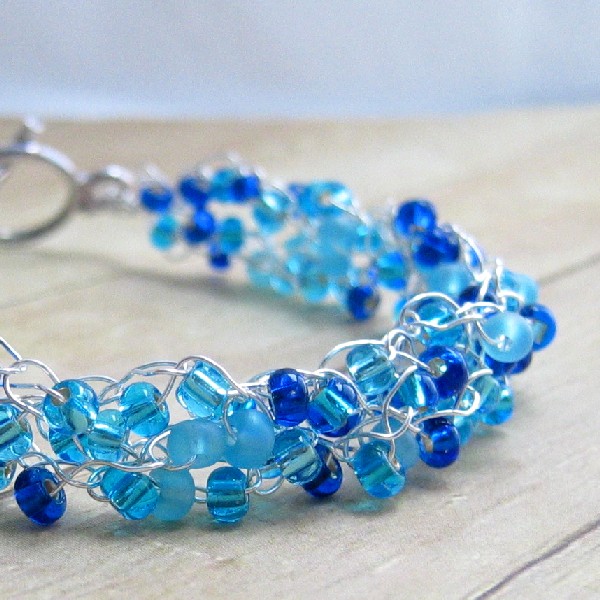 Wire And Bead Crochet Bracelet, Blue, Handmade Women's Jewelry, Beaded Fashion Accessory